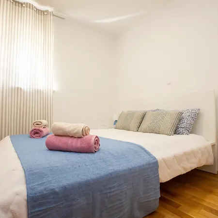 Kimi Apartment
